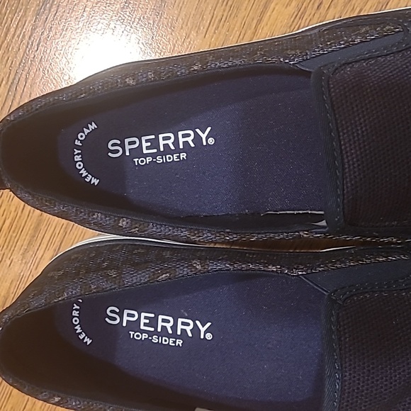 Nwot Sperry blue top sider. - Picture 3 of 8